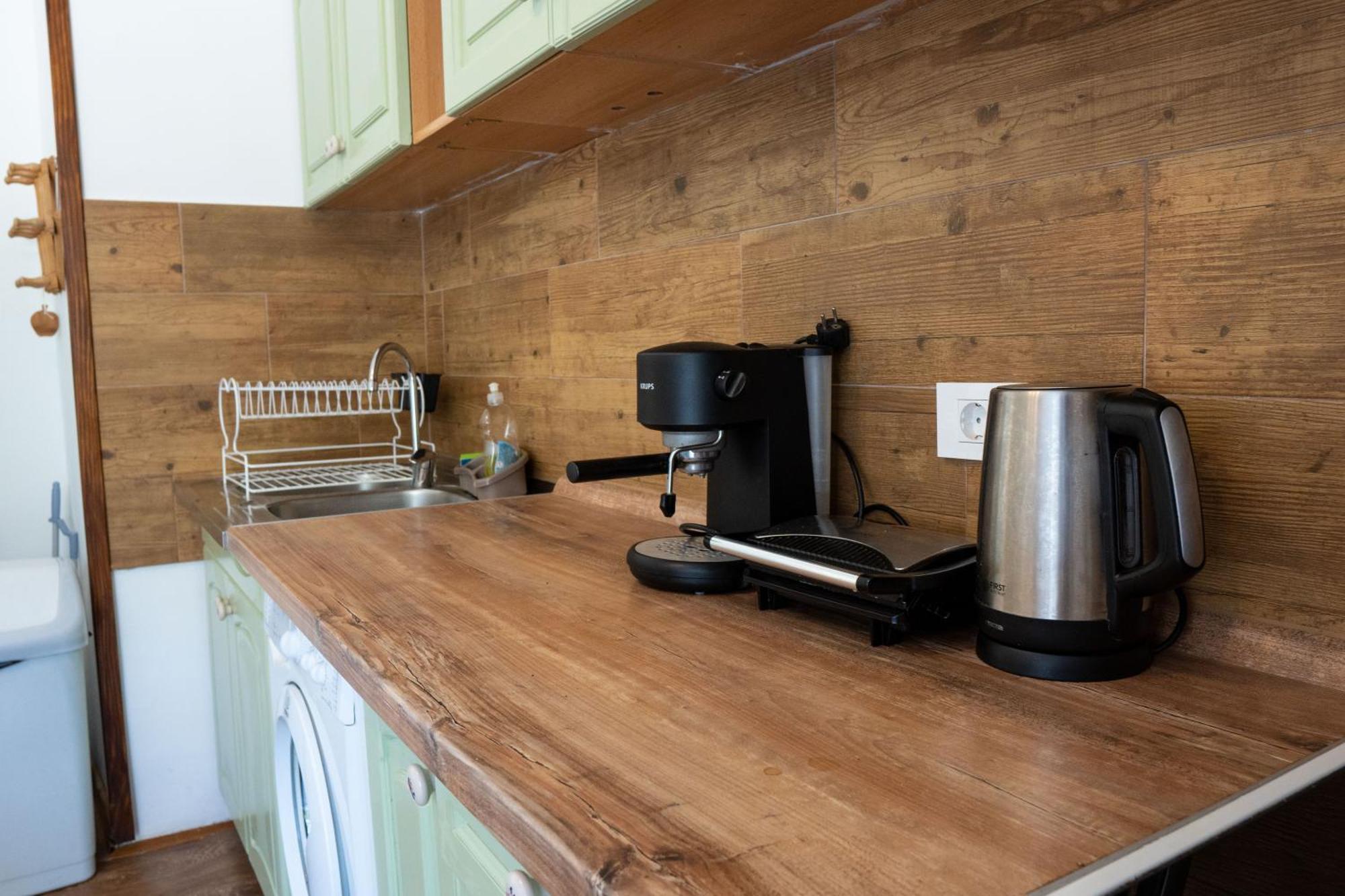 M&B Apartment Kotor Luaran gambar